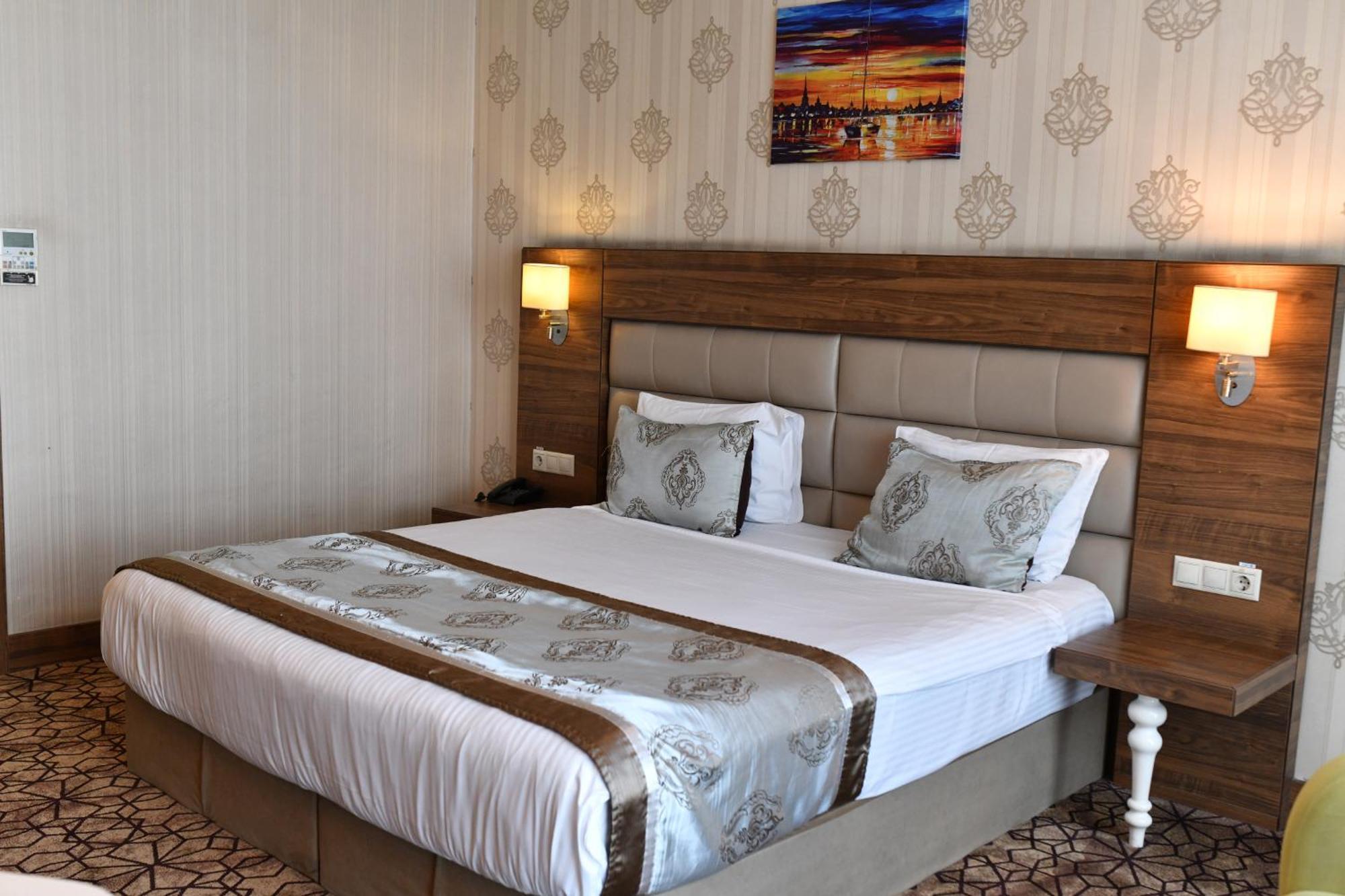 Royal Hotel Inegol מראה חיצוני תמונה