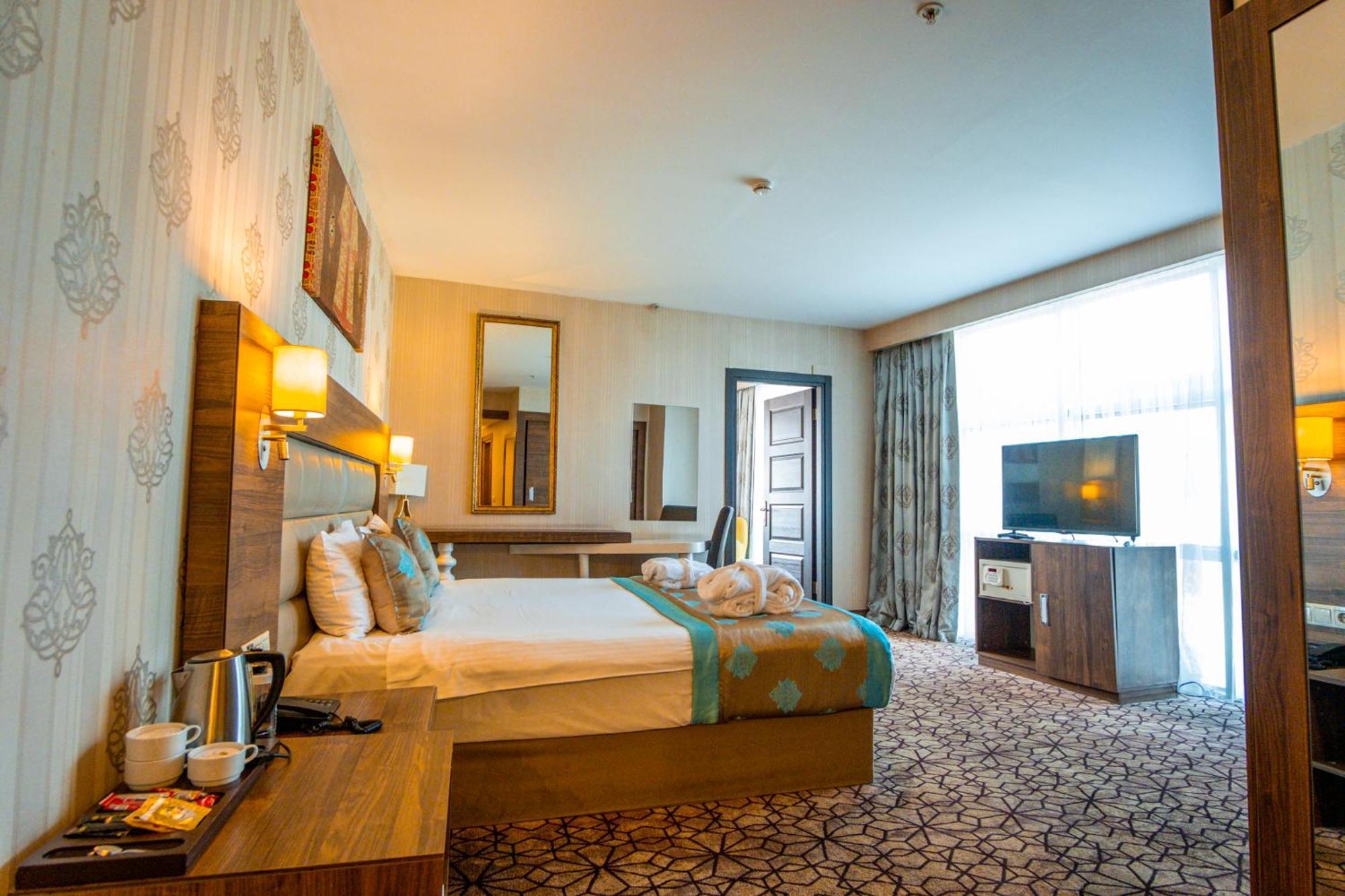 Royal Hotel Inegol מראה חיצוני תמונה